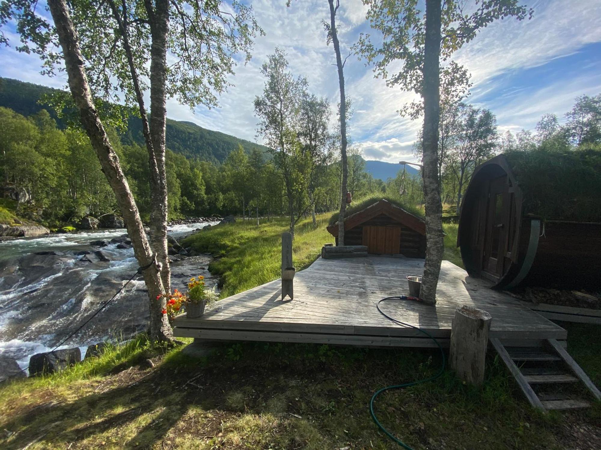 Bardu Huskylodge المظهر الخارجي الصورة