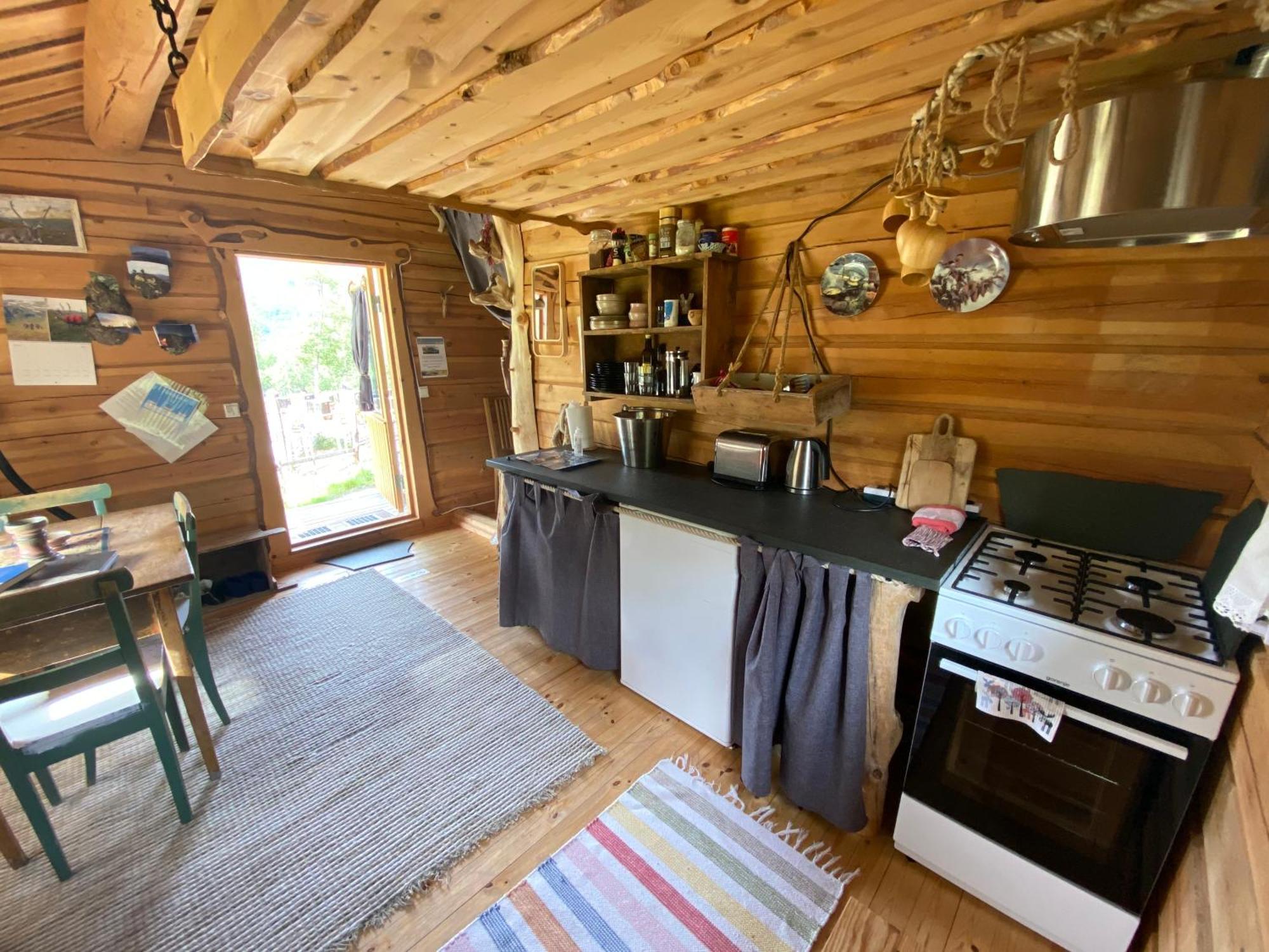 Bardu Huskylodge المظهر الخارجي الصورة